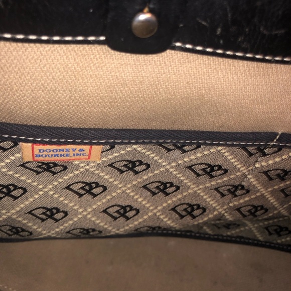 Dooney & bourke tote - Picture 16 of 16